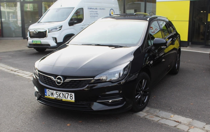 Opel Astra cena 64900 przebieg: 53722, rok produkcji 2020 z Wrocław małe 326